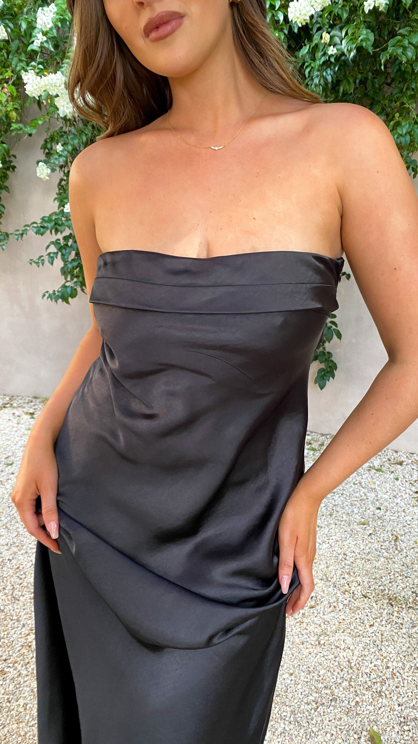 Thesa Maxikleid aus Satin