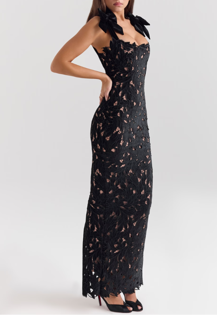 Tiff Samt-Spitzen-Maxikleid